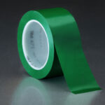 Зеленая клейкая лента напольной разметки 3М 471